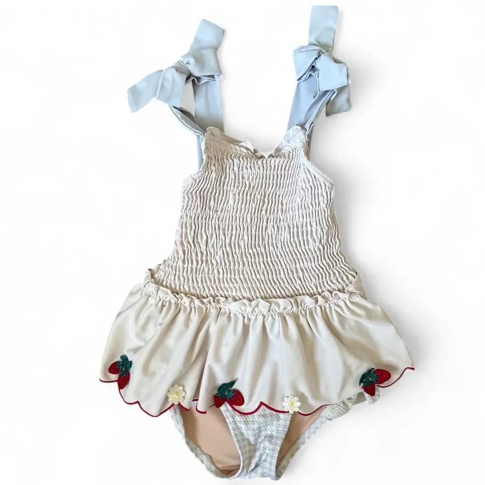 Petit Main Strawberry One-Piece Swimsuit Toddler Girls Size 110cm (4T–5T)